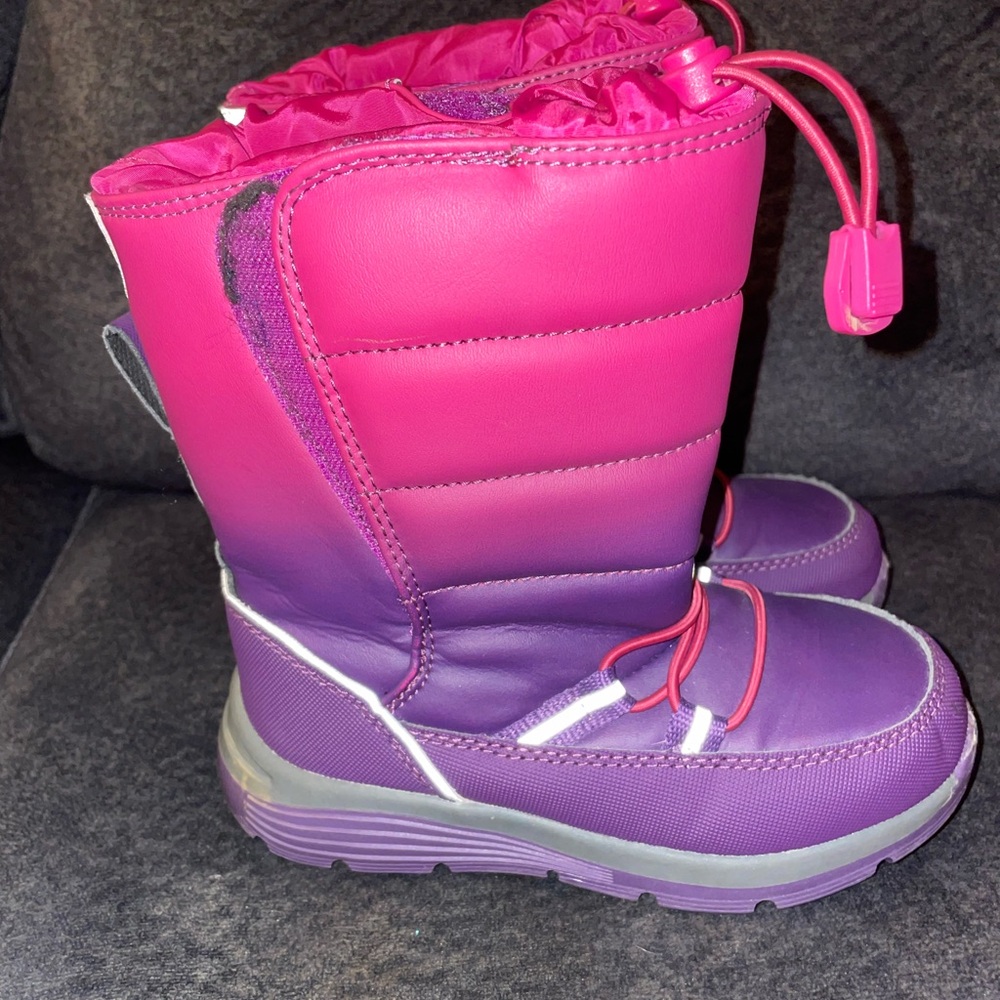New Lands End (11) winter boots no tags but never worn outside ❄️